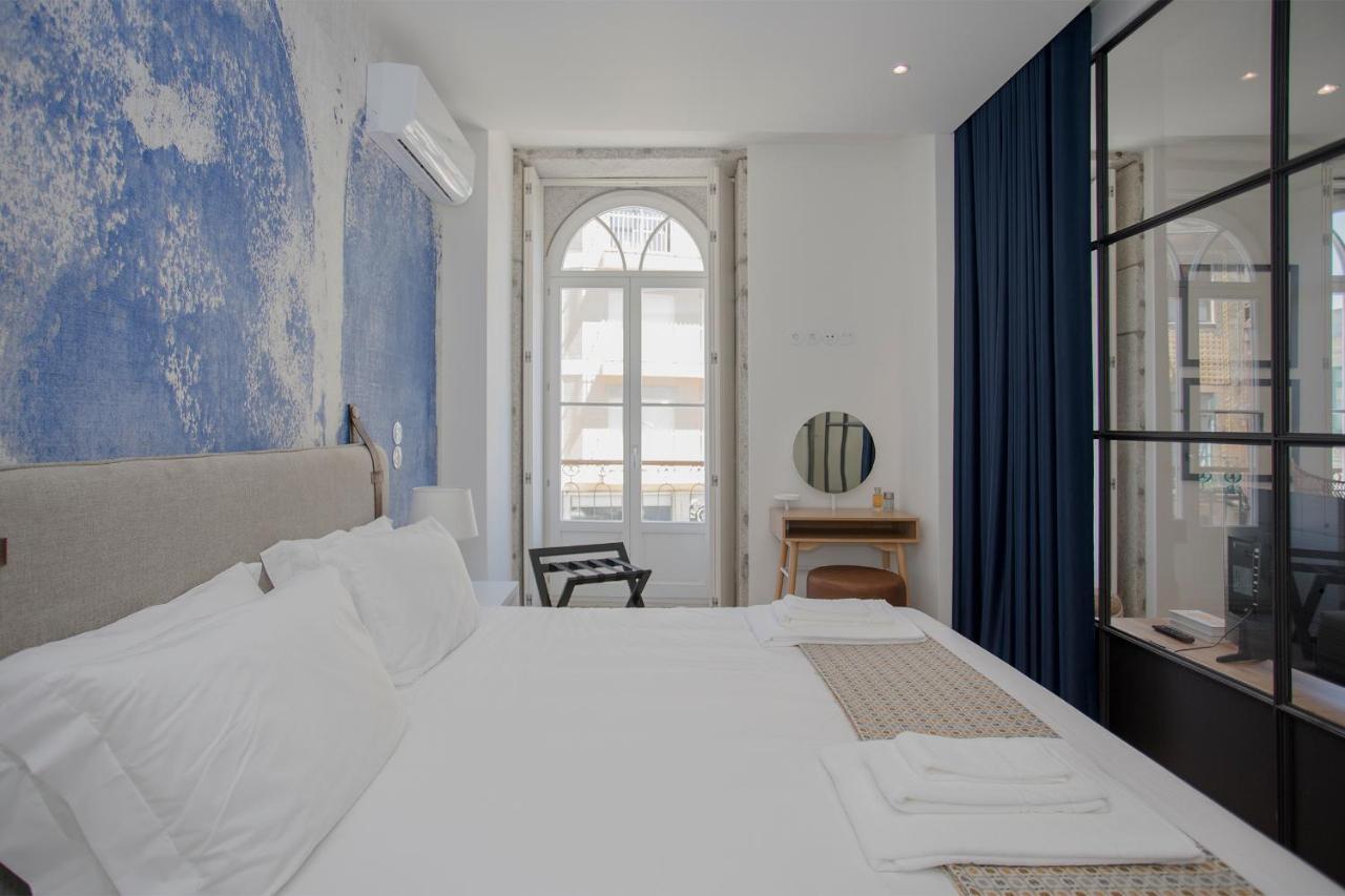 Liiiving In Porto - Luxury Beachfront Apartments Экстерьер фото