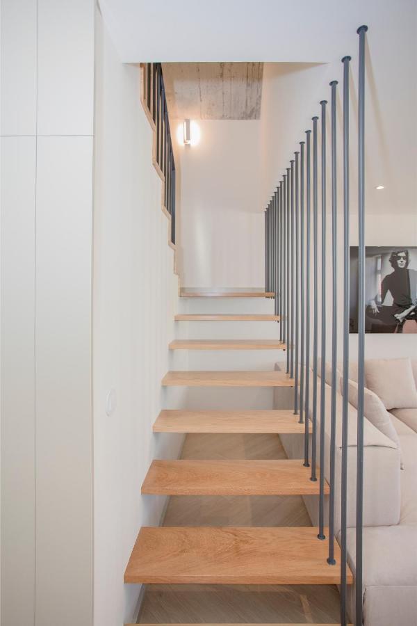Liiiving In Porto - Luxury Beachfront Apartments Экстерьер фото